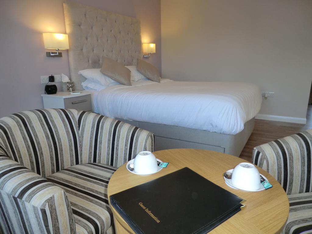 Coombe Dale Accommodation Lulsgate Bottom Værelse billede
