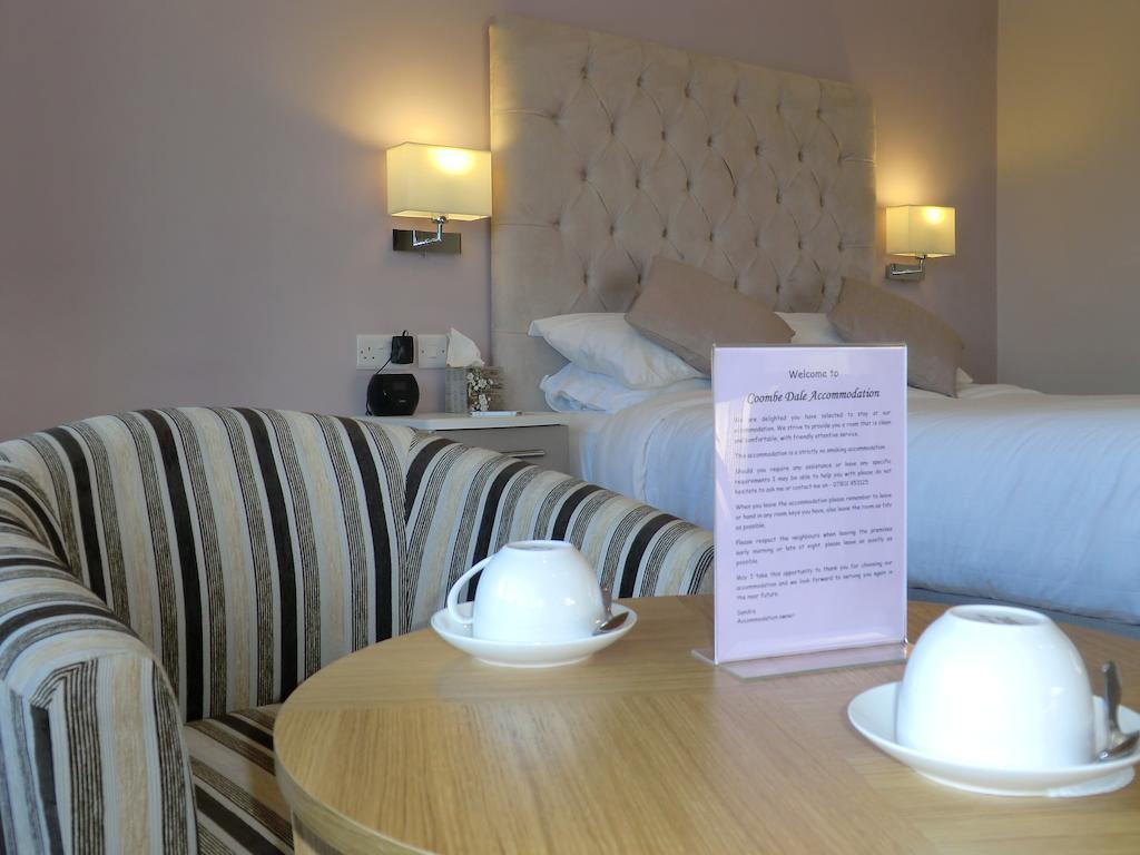 Coombe Dale Accommodation Lulsgate Bottom Værelse billede